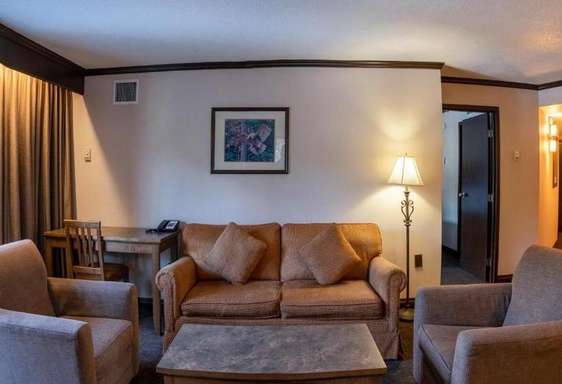 فندق The Rundlestone Lodge