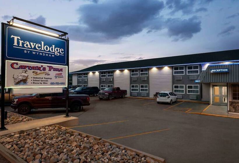 فندق على الطريق Travelodge By Wyndham Blairmore