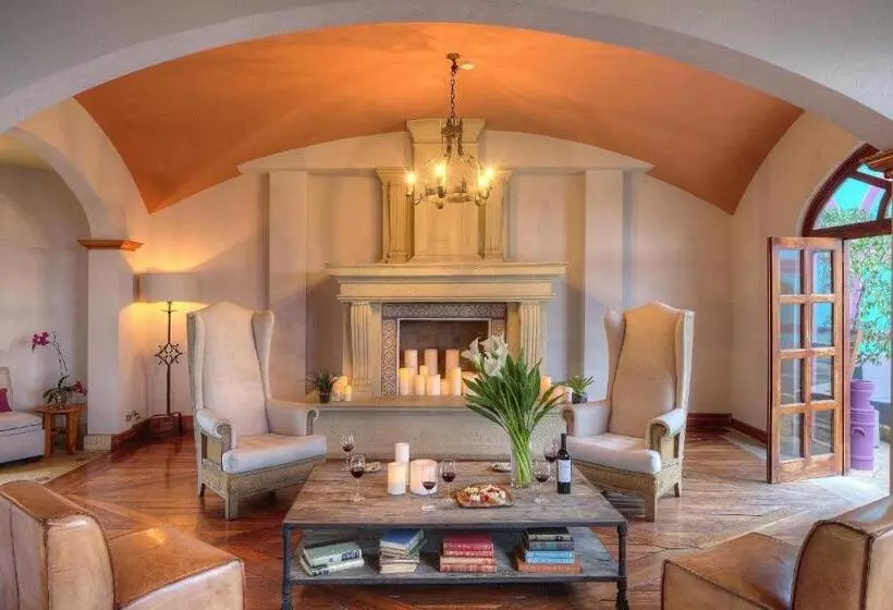 酒店 Alta Las Palomas