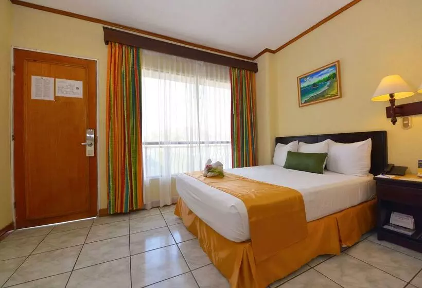 Best Western Hotel & Casino Kamuk