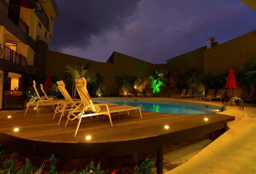 Best Western Hotel & Casino Kamuk