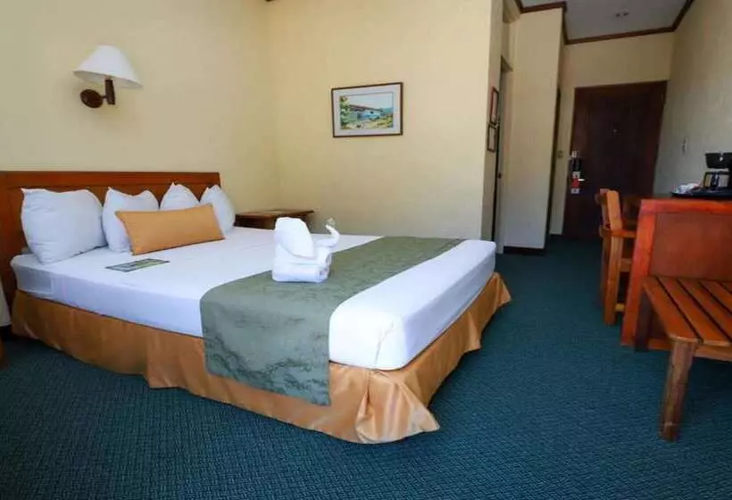 Best Western Hotel & Casino Kamuk