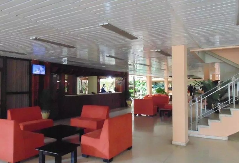 ホテル Carrusel Bello Caribe