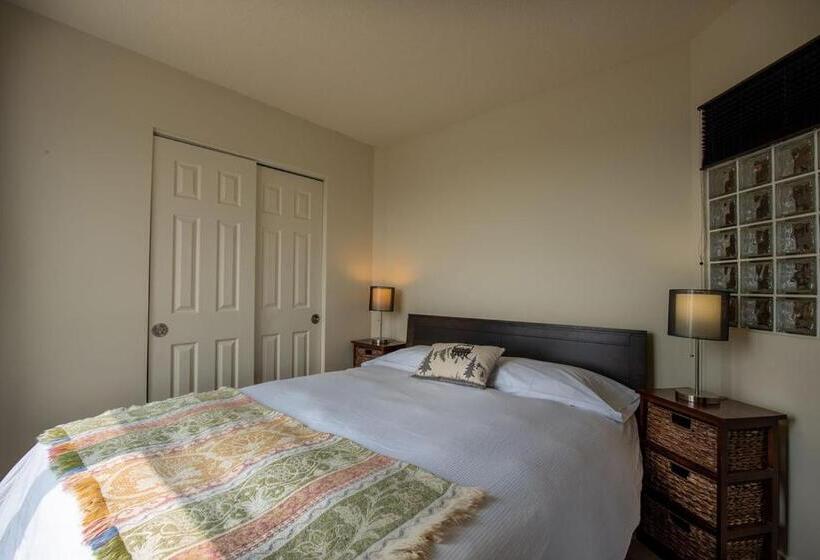 فندق Hebergement Montsteanne Condos