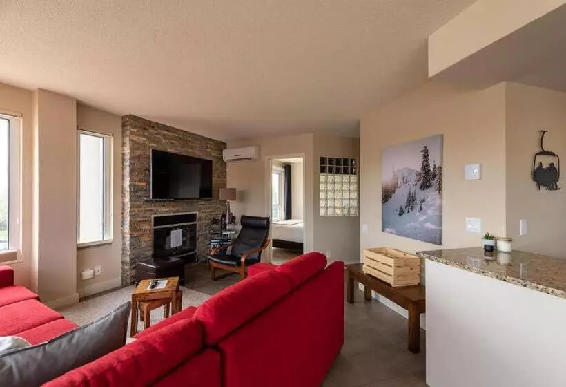 호텔 Hebergement Montsteanne Condos