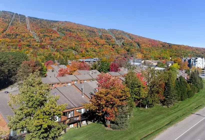 호텔 Hebergement Montsteanne Condos