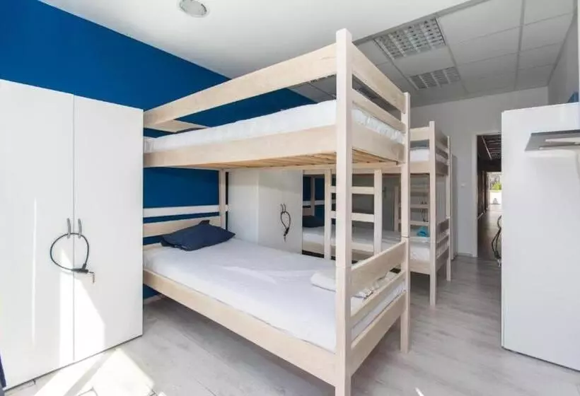 호텔 Hostel Petra Marina