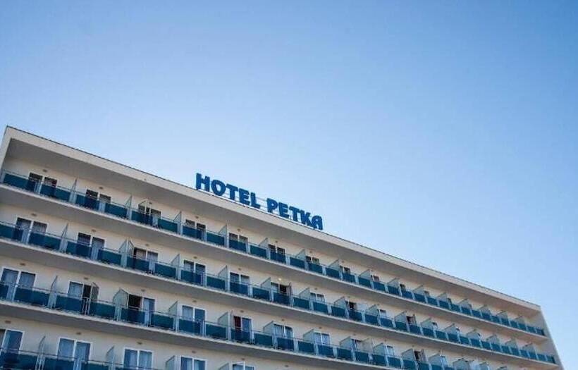 Hotel Hostel Petra Marina