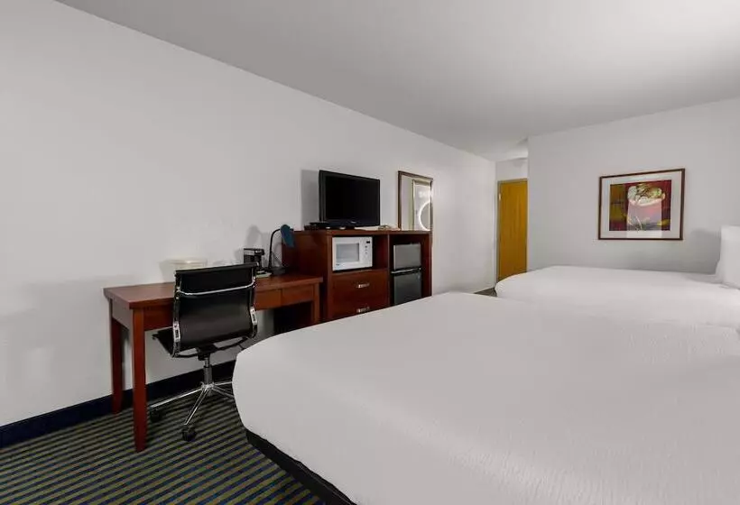 호텔 Surestay Plus By Best Western Brooks