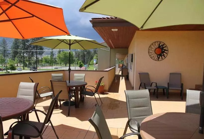 ホテル Waterfront Inn