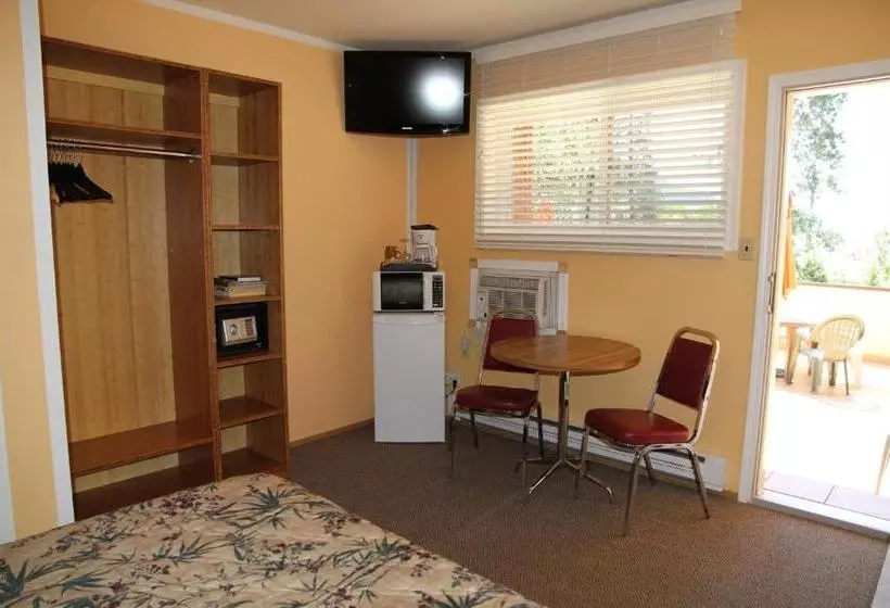 ホテル Waterfront Inn