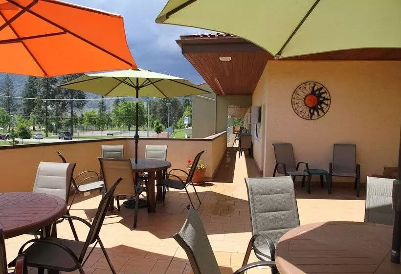 ホテル Waterfront Inn