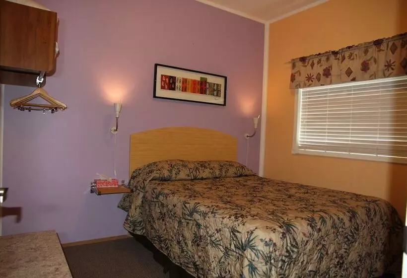 ホテル Waterfront Inn