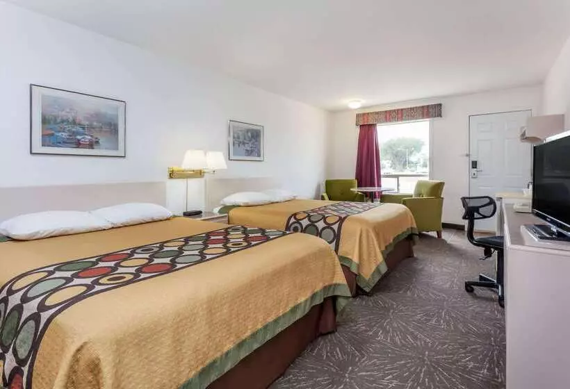 モーテル Super 8 By Wyndham Taber Ab