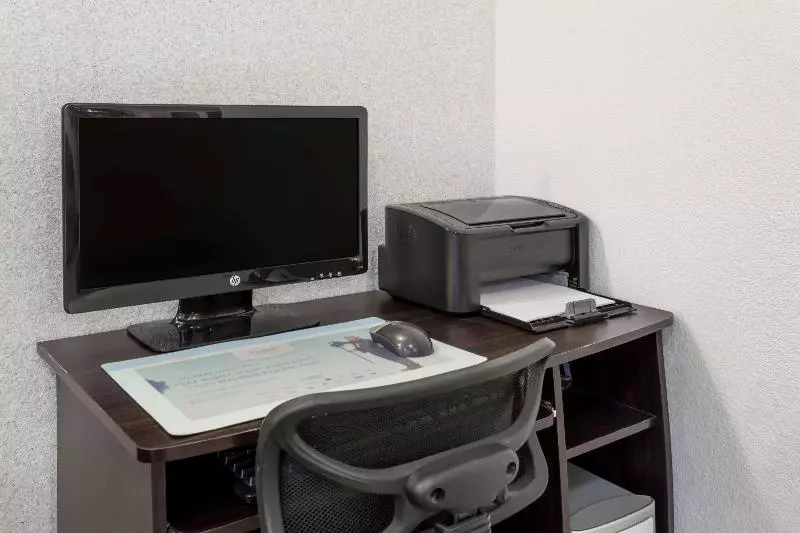 モーテル Super 8 By Wyndham Taber Ab