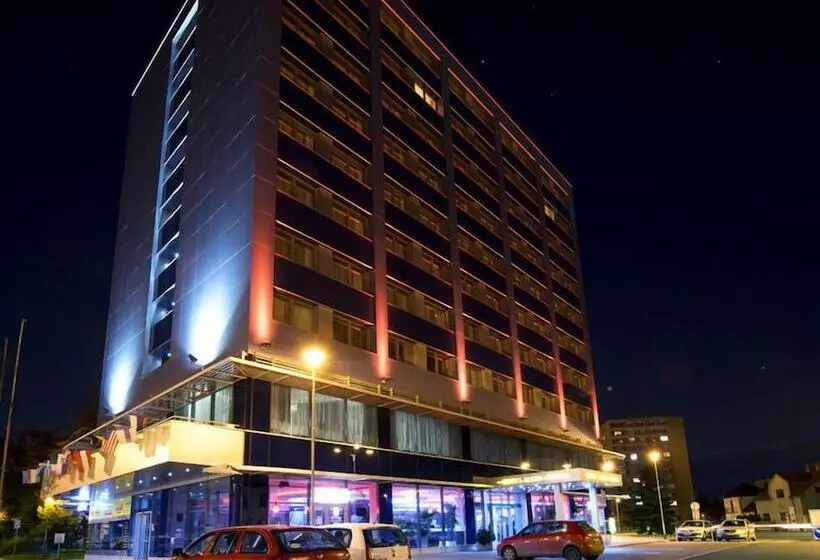 Szálloda Alessandria