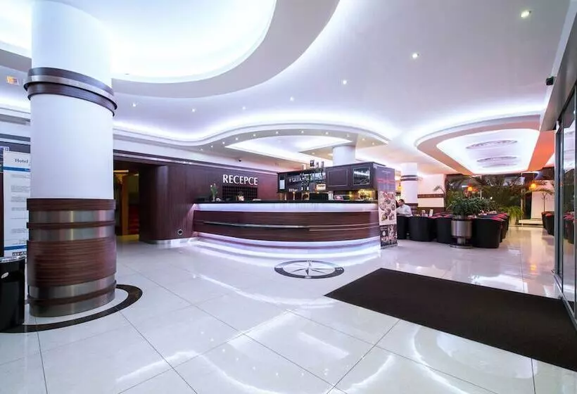 בית מלון כפרי Alessandria