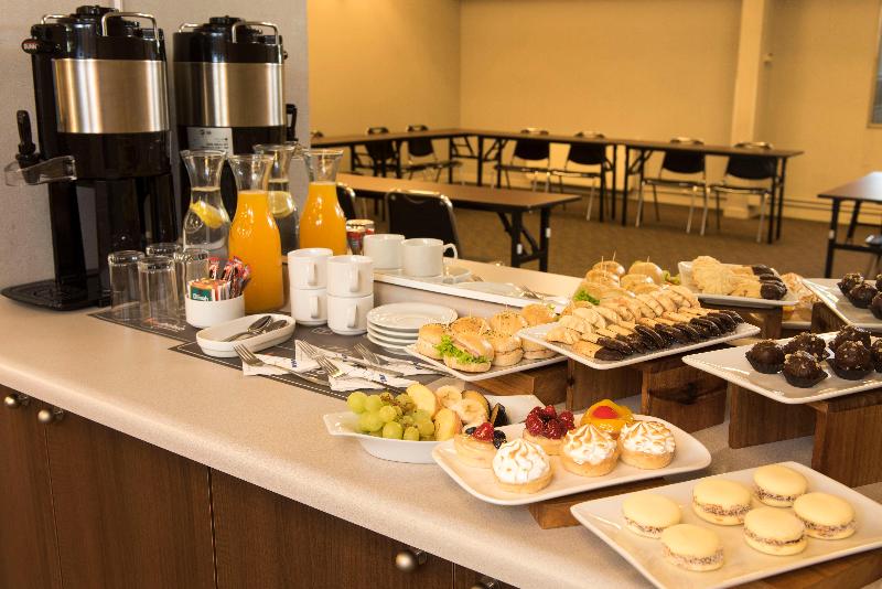 هتل Holiday Inn Express   Temuco, An Ihg