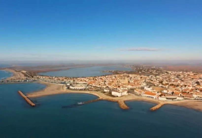 Hotell Les Bains Gardians