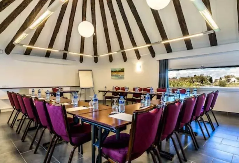 Hotell Les Bains Gardians