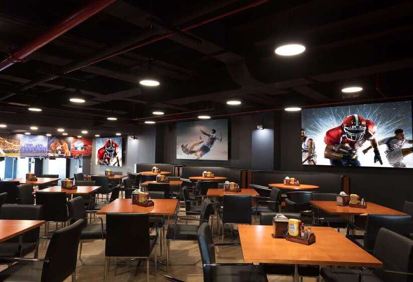 هتل Barcelo San Salvador