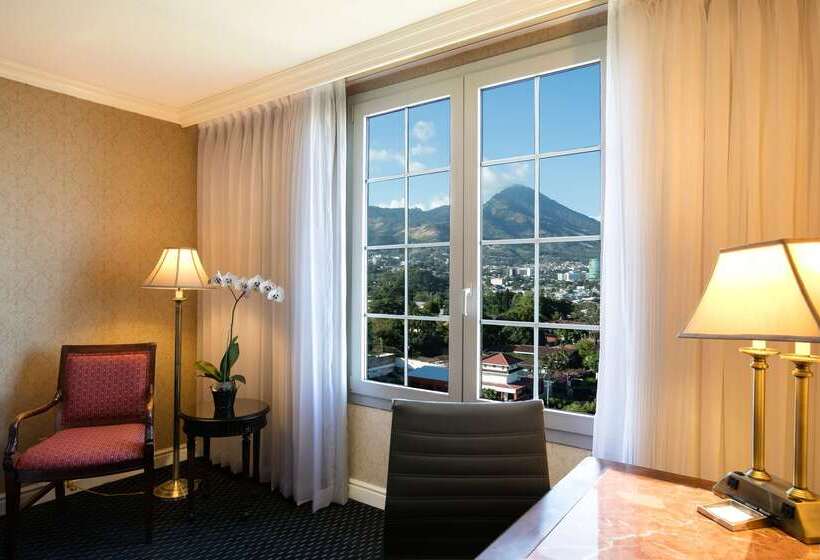 هتل Barcelo San Salvador