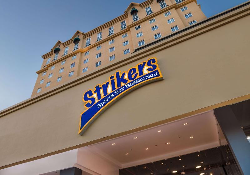 هتل Barcelo San Salvador