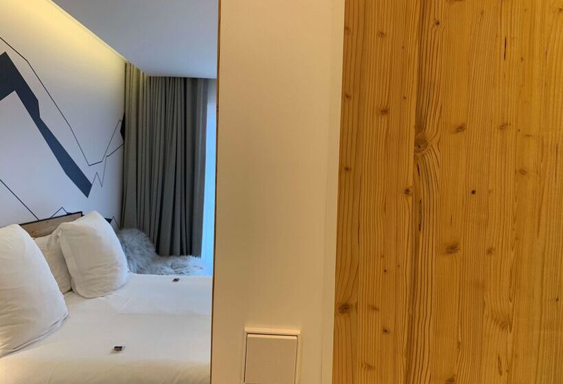 호텔 Best Western Chalet Les Saytels