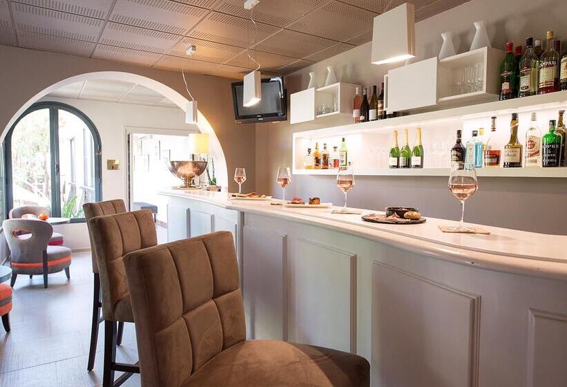 فندق Best Western Plus La Corniche