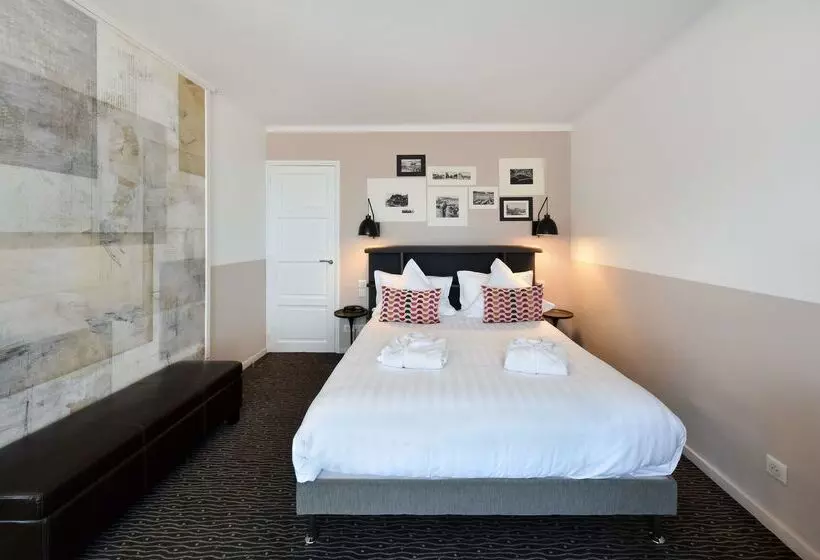 Отель Best Western Plus La Corniche