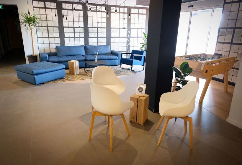 호텔 Campanile Perpignan Nord   Aéroport