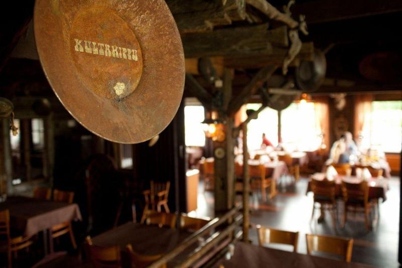 Kultahippu Hotel & Apartments