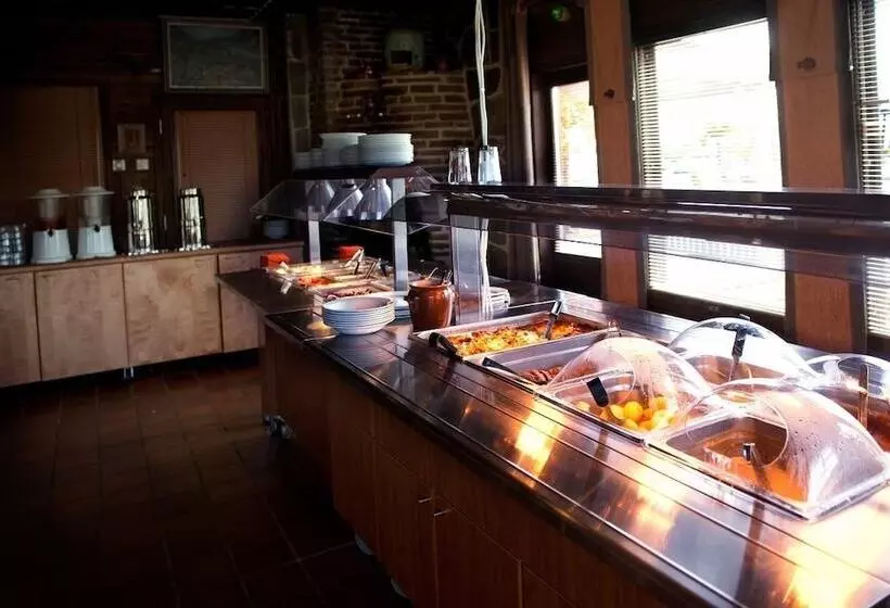 Kultahippu Hotel & Apartments