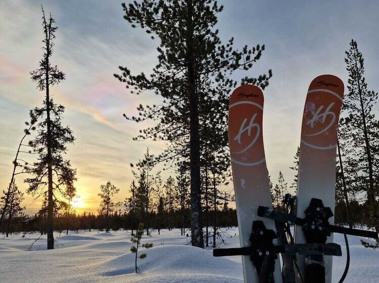 Kultahippu Hotel & Apartments