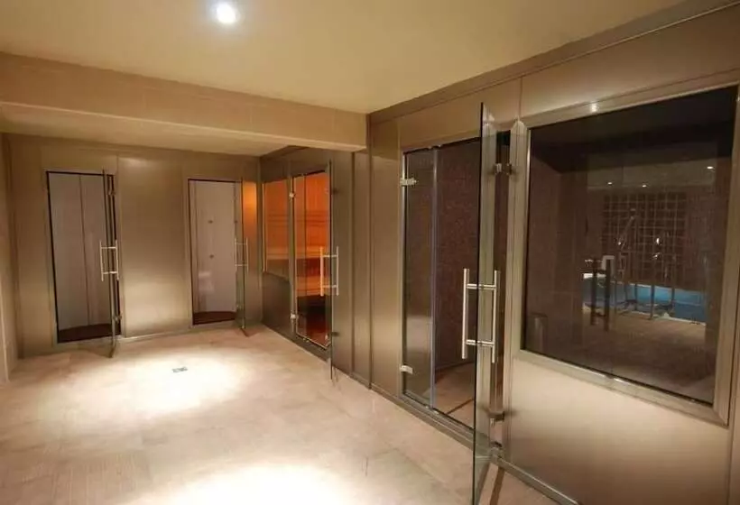 La Lune De Mougins Hotel & Spa