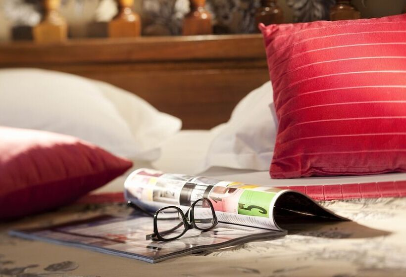 هتل Left Bank Saintgermain