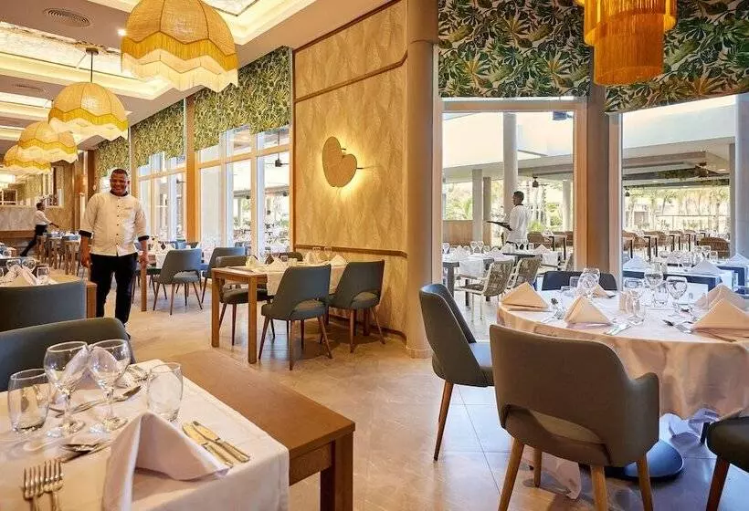 Hotel Riu Palace Macao - Adults Only - All Inclusive