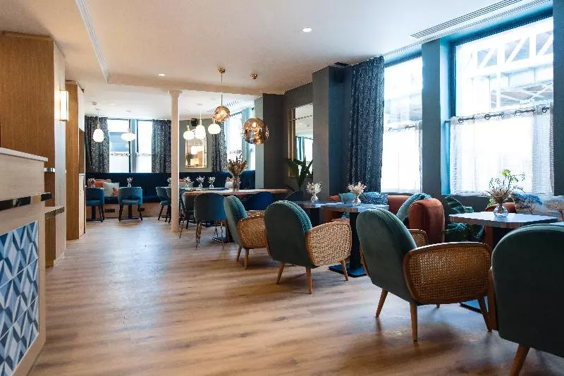 ホテル Bleu De Grenelle Tour Eiffel