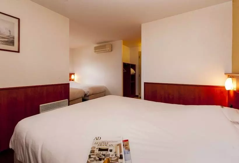 Brit Hotel Agen   L Aquitaine