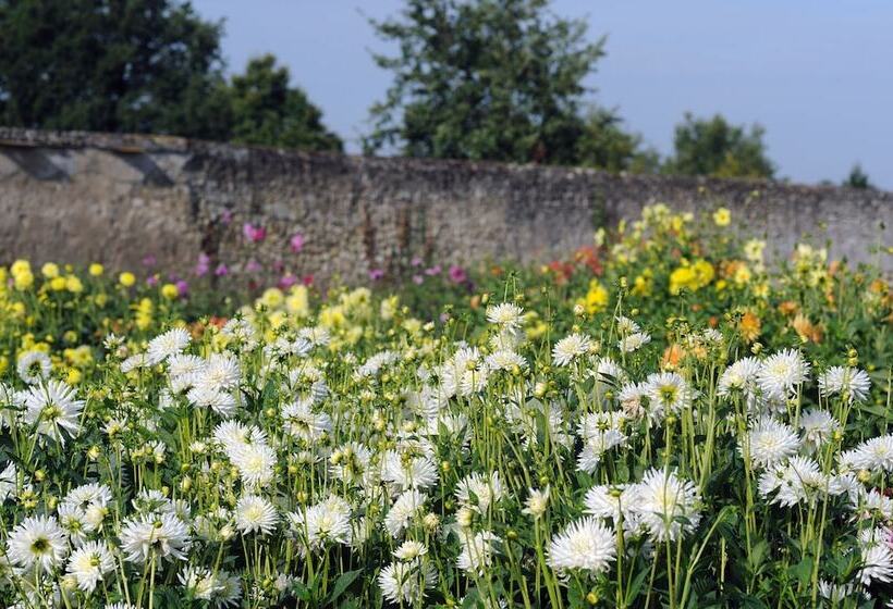 فندق Chateau De La Bourdaisiere