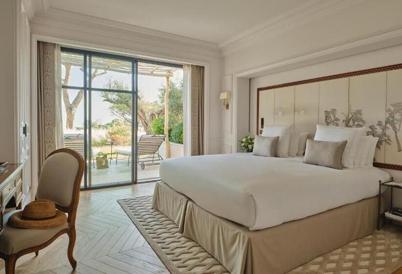 هتل Airelles Château De La Messardière