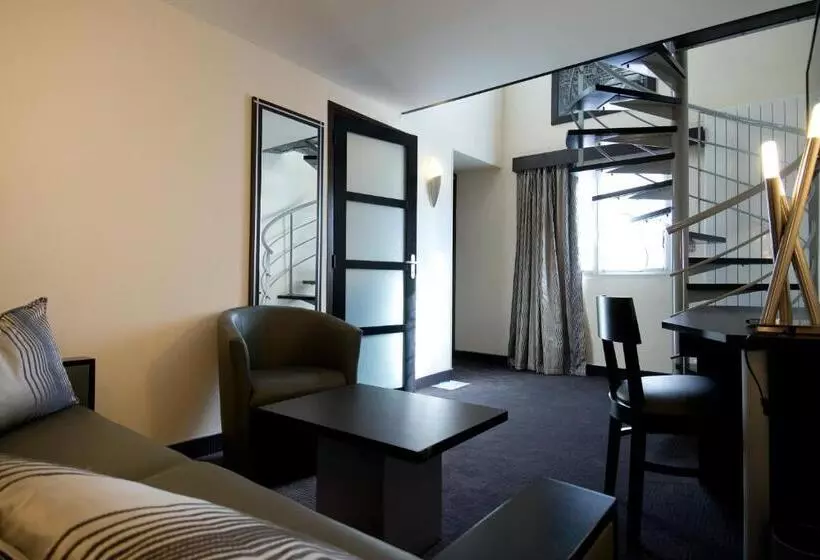 ホテル Choiseul Opera