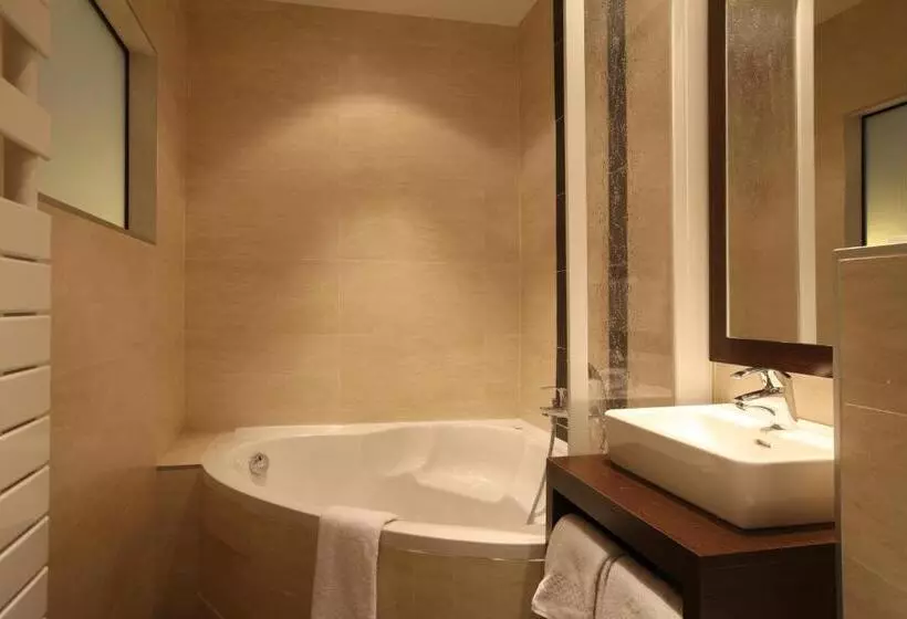 ホテル Choiseul Opera