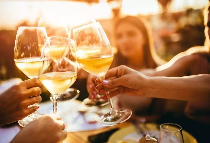 Отель Domaine De Rochebois & Spa Nuxe