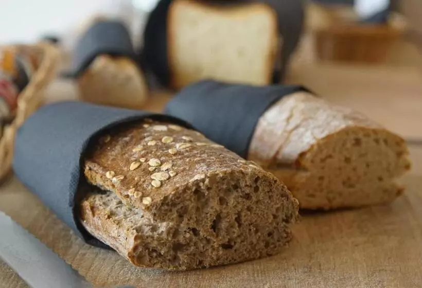 Отель Grand Hôtel De La Poste