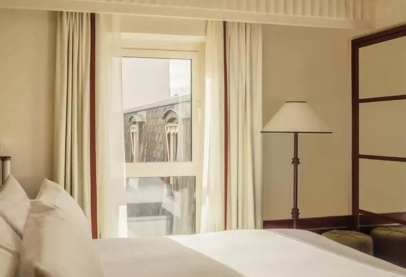 ホテル Hôtel Des Grands Voyageurs