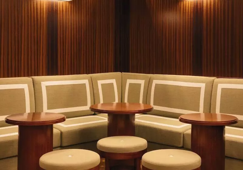 ホテル Hôtel Des Grands Voyageurs