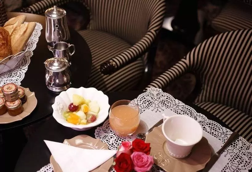 Hotel Odeon Saint Germain