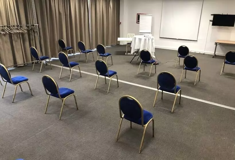 Best Western Hotel Du Lac Dunkerque  Restaurant Ouvert 7/7 Midi Et Soir