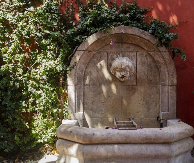 ホテル Hôtel L Arena